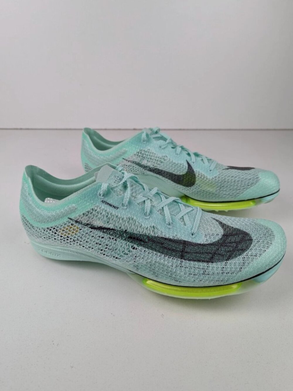 Nike Air Zoom Victory Track Distance Shoes DR9908-300 Men's Size 13 w/SPIKES.